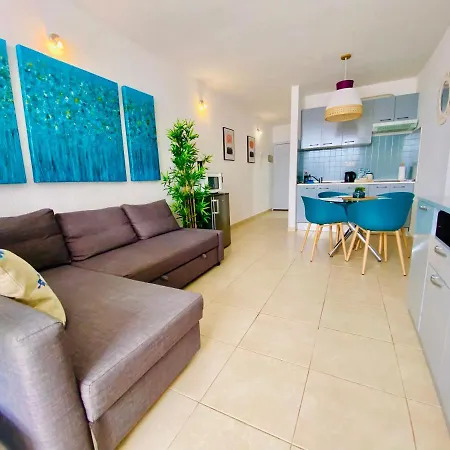 Golden Wave Appartement