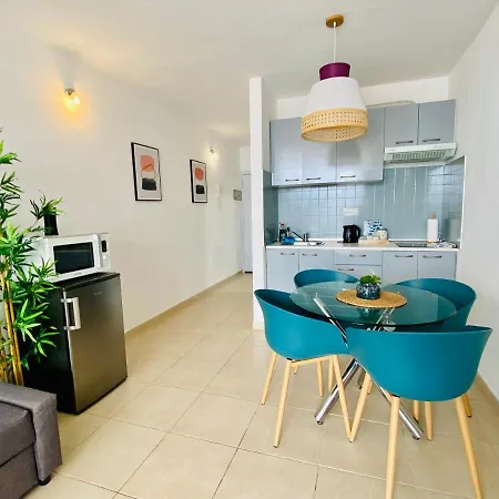 Golden Wave Апартаменты