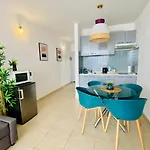 Golden Wave Apartamento